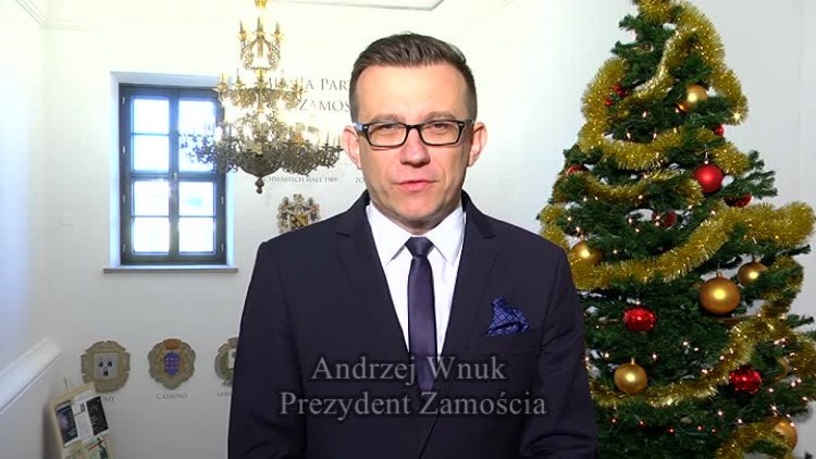 zyczenia_swiateczne_2017-18.mp4