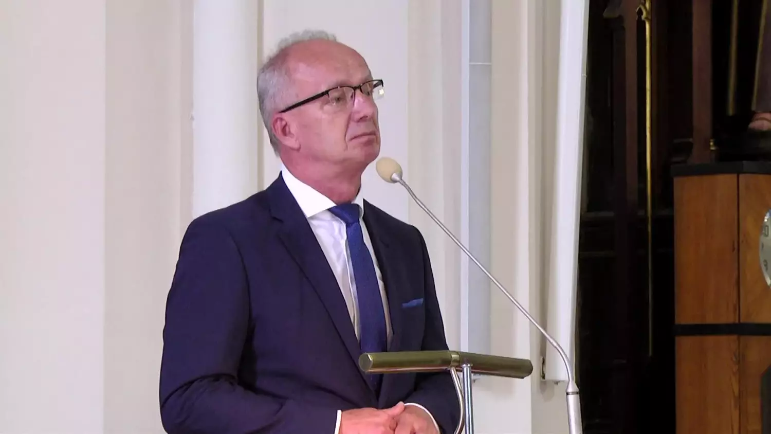 mokrelipie-tablica.mp4