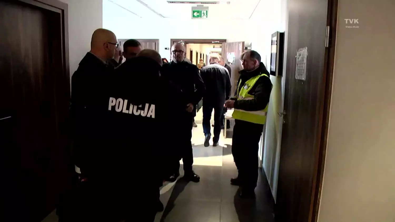 bakiewicz-rozprawa2-4106bff.mp4