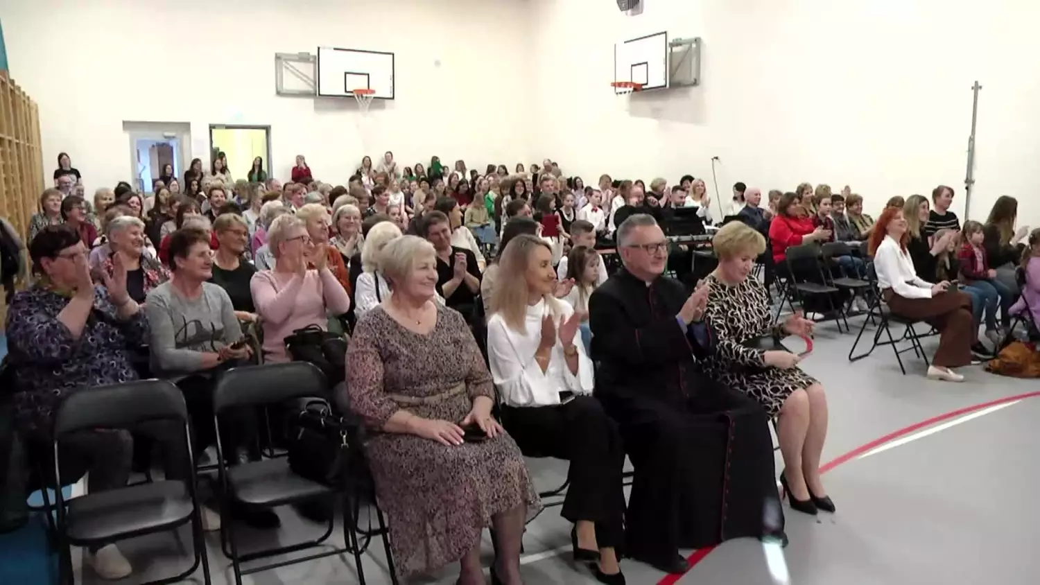 dzien-kobiet-turobin.mp4